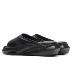 Mono Slide - Black -Best Shoes Shop 1017 Alyx 9SM Mono Slide Black AAMSL0004LE01 BLK0001 11 08 22 Feature VR