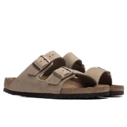 Birkenstock Narrow Arizona Soft Footbed - Tobacco Brown 6 Birkenstock Narrow Arizona Soft Footbed - Tobacco Brown -Best Shoes Shop Birkenstock Arizona Narrow Soft Footbed Tobacco Brown 0552813 06 26 2021 01 2