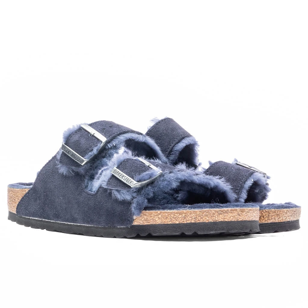 Birkenstock Wide Arizona Shearling - Midnight 3 Birkenstock Wide Arizona Shearling - Midnight - Image 3