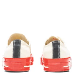 Converse X Comme Des Garcons PLAY All Star Chuck '70 Ox Red Sole - White 7 Converse X Comme Des Garcons PLAY All Star Chuck '70 Ox Red Sole - White -Best Shoes Shop Converse x Comme Des Garcons PLAY All Star Chuck 70 Ox Red Sole White A01796C 06 02 22 Feature JORDAN 10