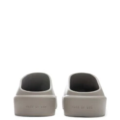 Fear Of God The California Kids - Concrete 10 Fear Of God The California Kids - Concrete -Best Shoes Shop Fear Of God The California Kids Concrete FG80 100EVAK 995 11 28 2021 01 4