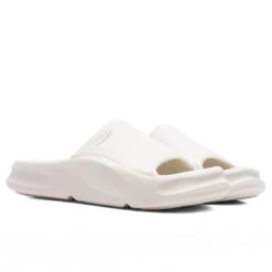 Eco Moulded Slider - White/No Color -Best Shoes Shop Heron Preston Eco Moulded Slider White No Color HMIC004C99MAT0010100 12 23 22 Feature VR 5