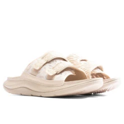 Hoka Ora Luxe - Shifting Sand/Dune 6 Hoka Ora Luxe - Shifting Sand/Dune -Best Shoes Shop Hoka One One Ora Luxe Shifting Sand Dune 1134150 SSDD 01 20 23 Feature KN 7