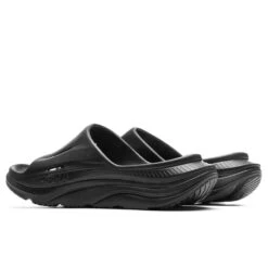 Hoka Ora Recovery Slide 3 - Black/Black 7 Hoka Ora Recovery Slide 3 - Black/Black -Best Shoes Shop Hoka One One Ora Recovery Slide Black 1134527 BLK Hoka One One Ora Recovery Slide Black 1134527 BLK 12 05 22 Feature JP 5
