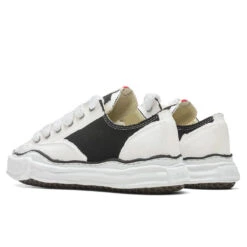 Peterson Low OG Sole Rubber Painted Canvas Sneaker - Black/White -Best Shoes Shop Maison Mihara Yasuhiro Peterson Low OG Sole Rubber Painted Canvas Sneaker Black White A08FW716 BLW 06 06 22 Feature JORDAN 3