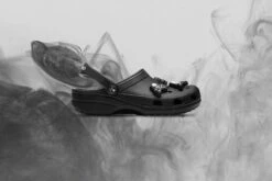 Mastermind Japan X Crocs Classic Clog - Black -Best Shoes Shop Mastermind x Crocs Classic Clog Black 208211 001 07 06 22 Feature JAYLEEN