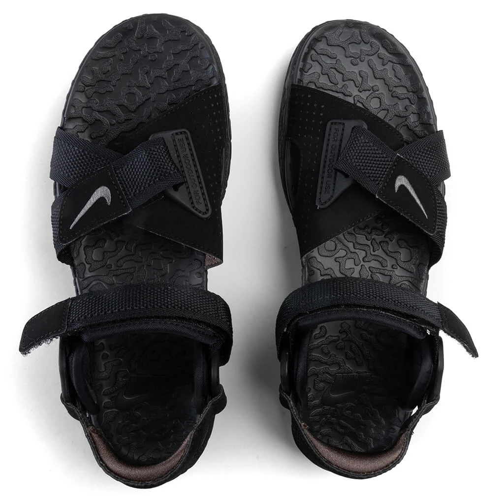 Nike ACG Air Deschütz + - Black/Iron Grey 4 Nike ACG Air Deschütz + - Black/Iron Grey - Image 4