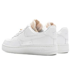 Nike Women's Air Force 1 '07 LX "Bling" - White/Summit White 6 Nike Women's Air Force 1 '07 LX "Bling" - White/Summit White -Best Shoes Shop Nike Women s Air Force 1 07 LX Bling White Summit White CZ8101 100 11 12 22 Feature DV 3