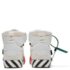 High Top Vulcanized Leather - White/black -Best Shoes Shop Off White c o Virgil Abloh High Top Vulcanized Leather White black OMIA225C99LEA0010110 09 18 22 Feature JORDAN 6