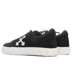 Low Vulcanized Canvas - Black/White -Best Shoes Shop Off White c o Virgil Abloh Low Vulcanized Canvas Black White OMIA085C99FAB0021001 12 29 2021 01 4