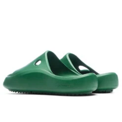 Meteor Rubber Slider - Green/Green -Best Shoes Shop Off White c o Virgil Abloh Meteor Rubber Slider Green Green OMIC014F22MAT0015555 11 15 22 Feature VR 4