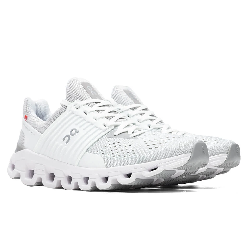 On Women's Cloudswift - Glacier/White 2 On Women's Cloudswift - Glacier/White - Image 2