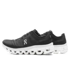 On Women's Cloudflow 4 - Black/White -Best Shoes Shop On Women s Cloudflow 4 Black White 3WD30110299 09 27 23 Feature KN 5