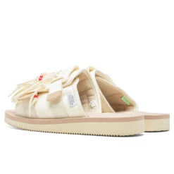 Suicoke Hoto Cab - Off White 7 Suicoke Hoto Cab - Off White -Best Shoes Shop Suicoke Hoto Cab Off White OG 247CAB OFFWHT 05 23 22 Feature JM 3