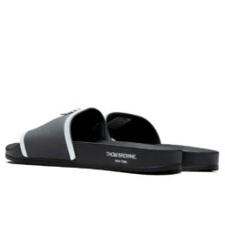 Rubber Pool Slide - Dark Grey -Best Shoes Shop Thom Browne Rubber Pool Slide Dark Grey MFL054A 05690 025 08 30 22 Feature JORDAN 3