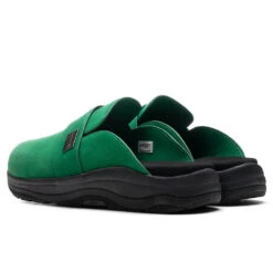 Suicoke X Tom Wood Mako Clog - Green -Best Shoes Shop TomWood x Suicoke Mako Clog Green OG 316STW Green 05 23 22 Feature JM 3