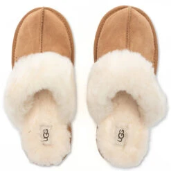 Ugg Kids Cozy II Slipper - Chestnut 7 Ugg Kids Cozy II Slipper - Chestnut -Best Shoes Shop UGG Kids Cozy II Slipper Chestnut 1019065K CHE 01 16 2022 01 4