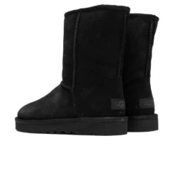 Ugg Women's Classic Short II Boot - Black 6 Ugg Women's Classic Short II Boot - Black -Best Shoes Shop UGG Women s Classic Short II Boot Black 1016223 BLK 12 05 2020 01 4